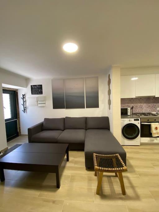 Апартаменты Artistic Digital Getaway - Patio & Great Location! Лиссабон Экстерьер фото