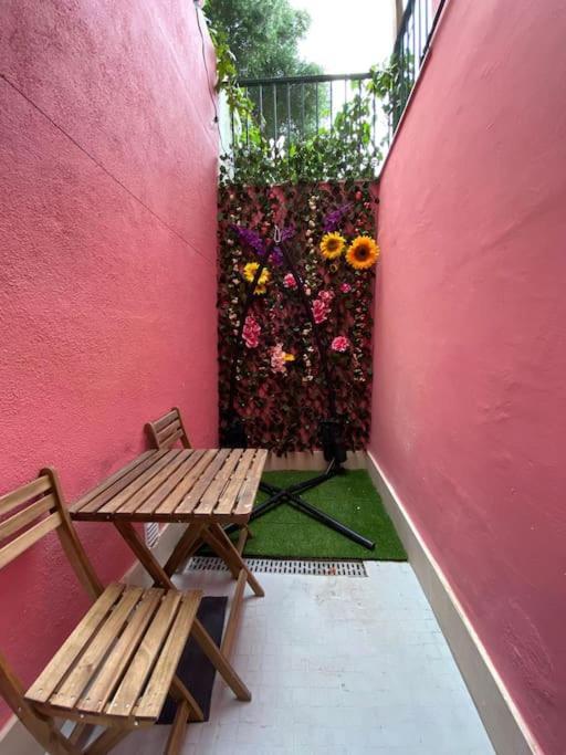 Апартаменты Artistic Digital Getaway - Patio & Great Location! Лиссабон Экстерьер фото